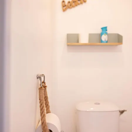 Le Presbytère Des Baraques à Blériot-plage - 2 *