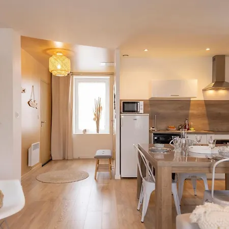 Le Presbytère Des Baraques à Blériot-plage - 2 * Sangatte