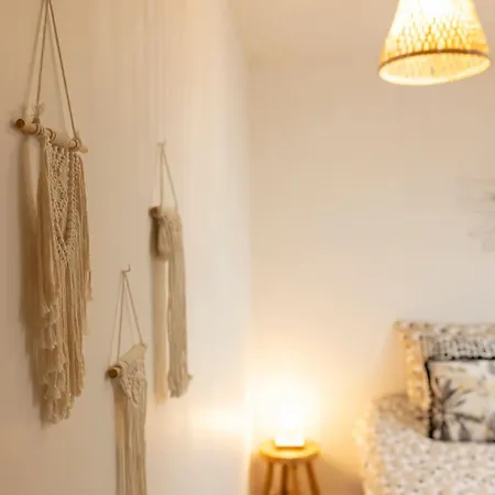 Le Presbytere Des Baraques A Bleriot-plage Apartmán