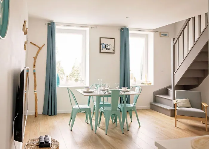 Le Presbytère Des Baraques à Blériot-plage - 2 *